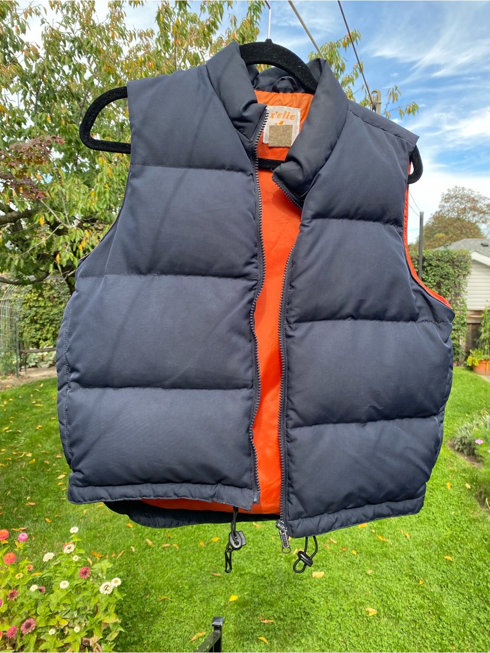 Women’s Puffer Vest - Navy & Orange